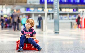 children-traveling-alone400-250_tcm21-2449.jpg